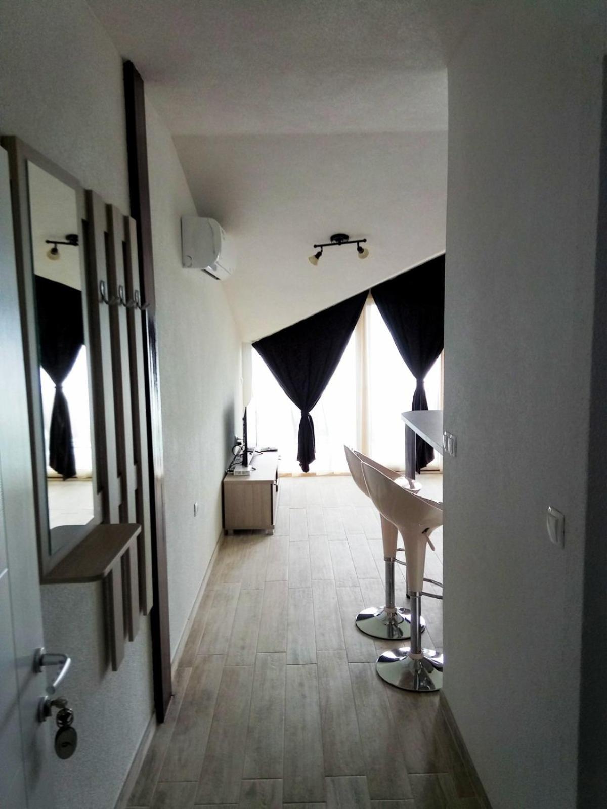 Royal View Apartments Струга Екстериор снимка