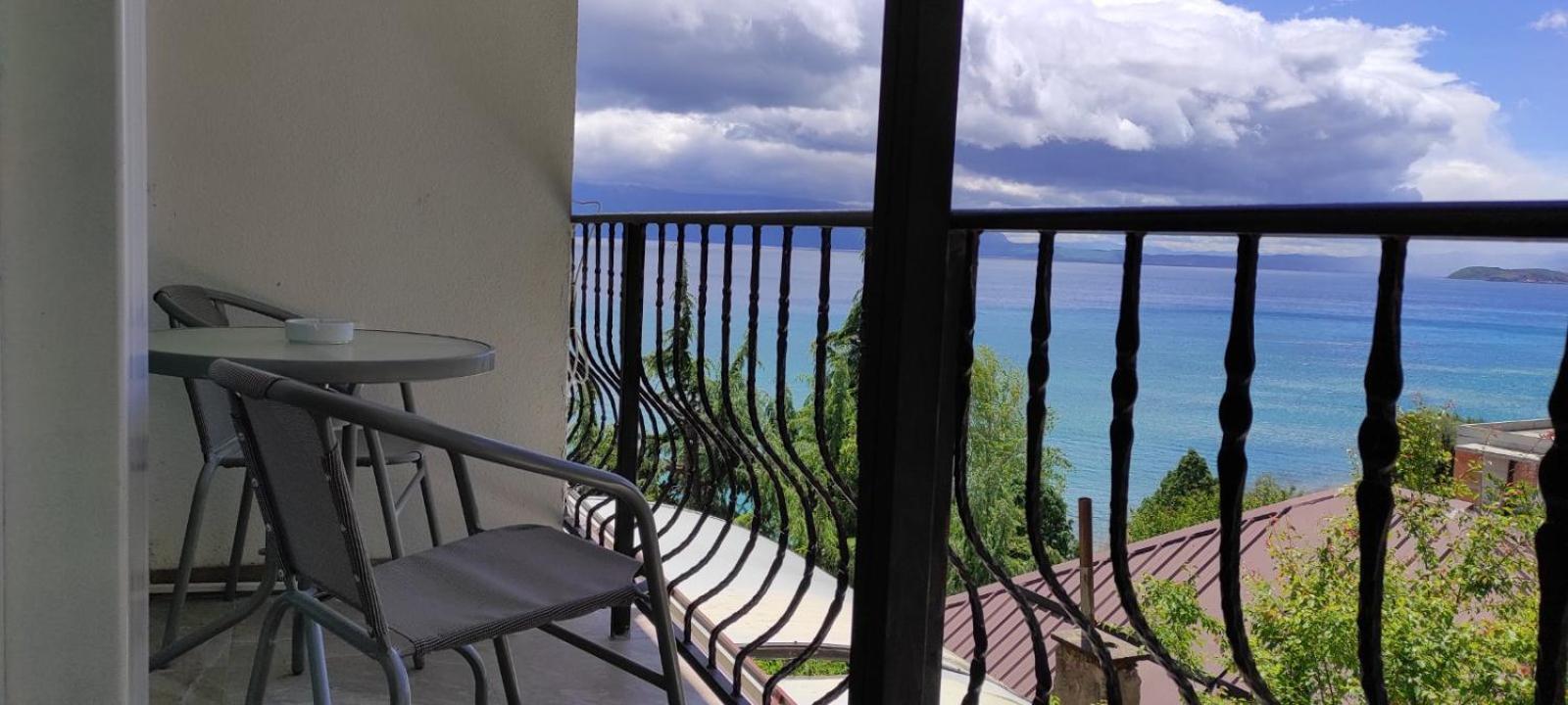 Royal View Apartments Струга Екстериор снимка