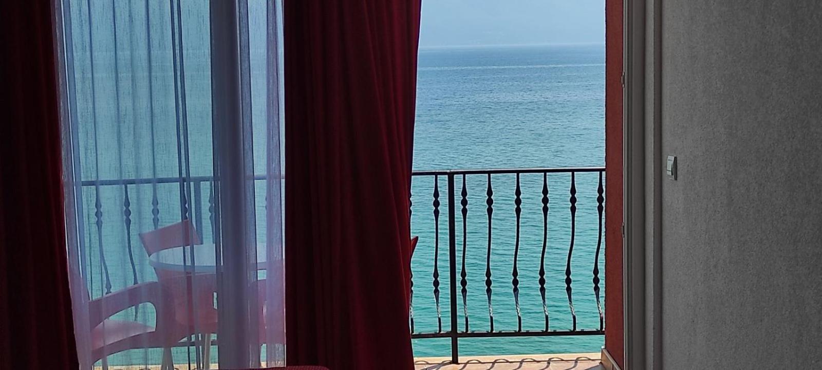 Royal View Apartments Струга Екстериор снимка